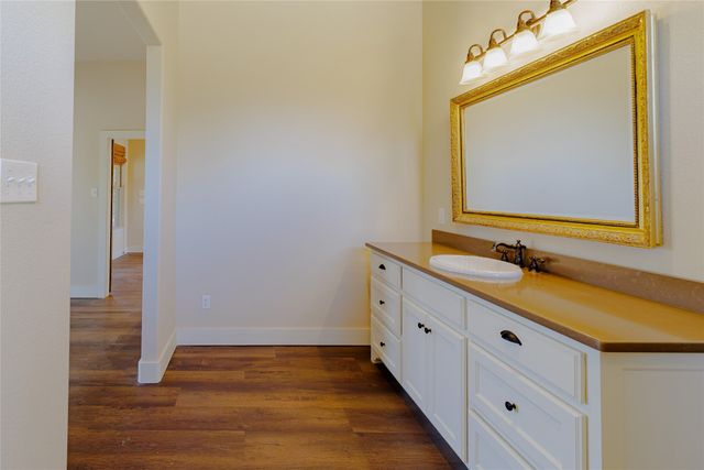 1433 County Road 1180, Decatur, TX 76234