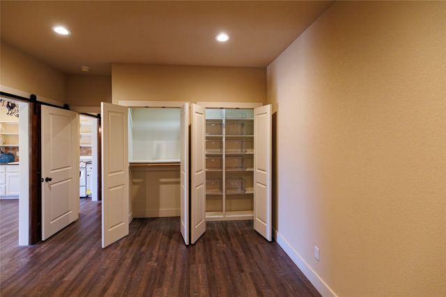 1433 County Road 1180, Decatur, TX 76234