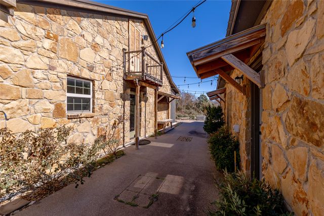 1433 County Road 1180, Decatur, TX 76234