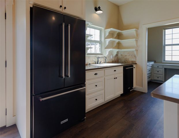 1433 County Road 1180, Decatur, TX 76234