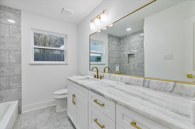 18111 Barbuda Lane, Houston, TX 77058