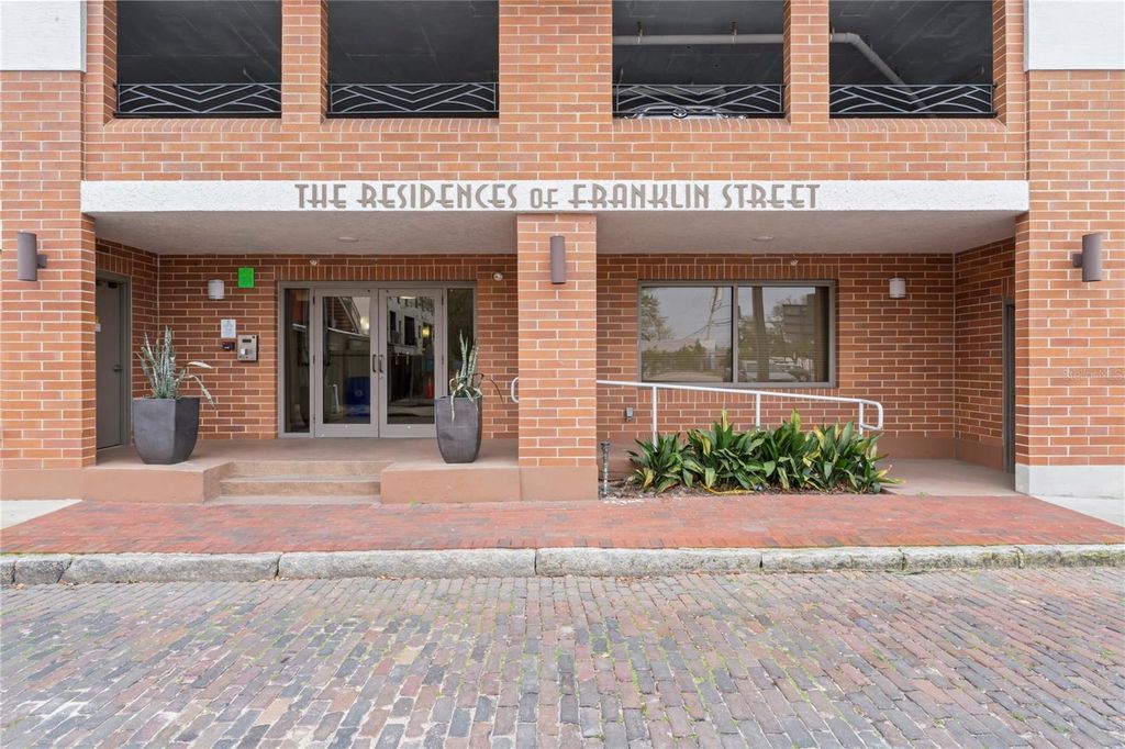 Image 30 of property listing at 1108 N FRANKLIN STREET 707, Tampa, FL 33602