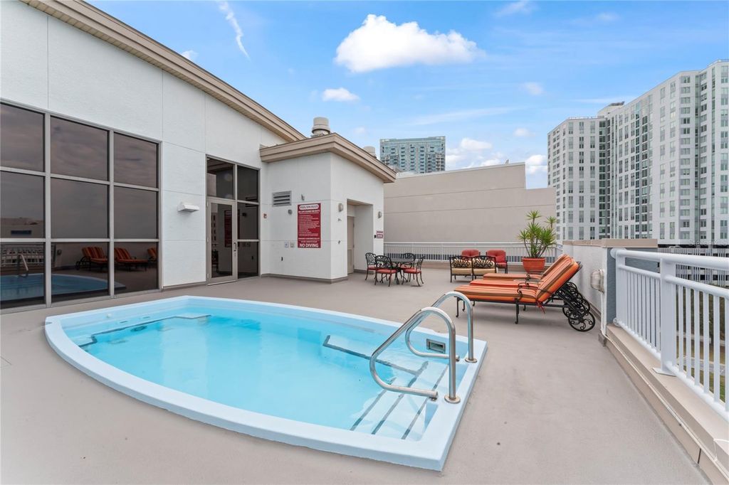 Image 33 of property listing at 1108 N FRANKLIN STREET 707, Tampa, FL 33602