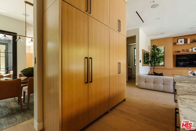 4554 Wortser Avenue, Studio City, CA 91604