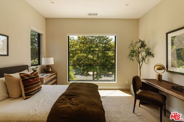 4554 Wortser Avenue, Studio City, CA 91604
