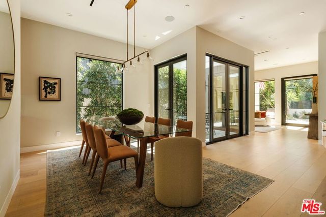 4554 Wortser Avenue, Studio City, CA 91604