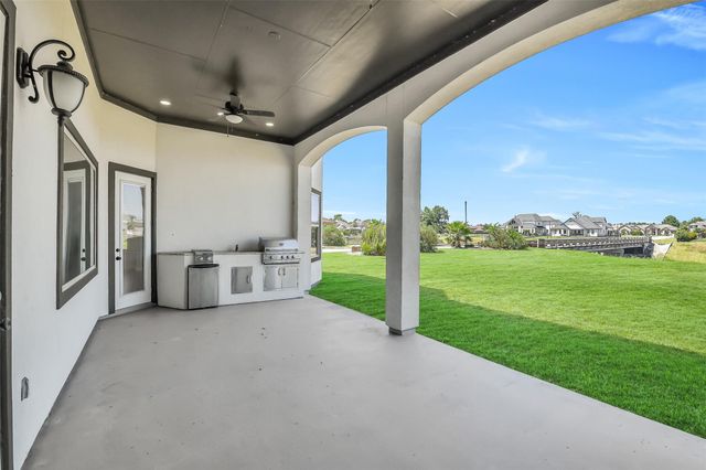 11656 Renaissance Drive, Montgomery, TX 77356