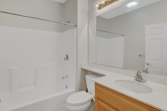 107 Egret Pl, Grass Valley, CA 95945