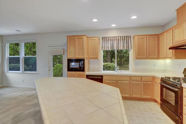 107 Egret Pl, Grass Valley, CA 95945