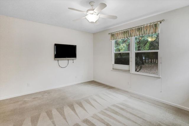 107 Egret Pl, Grass Valley, CA 95945