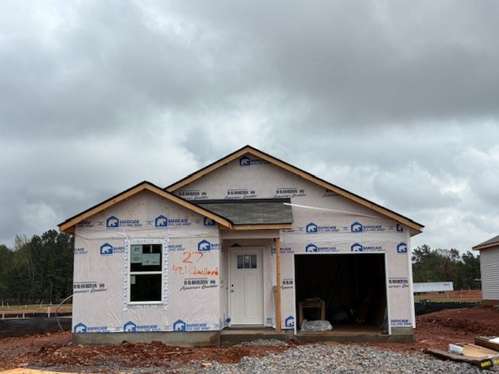 421 Cloudland Drive, Portland, TN 37148