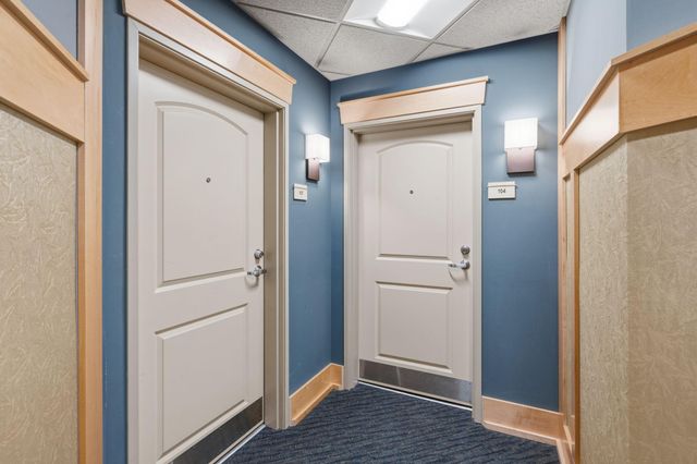 4132 Vernon Avenue S A104, Saint Louis Park, MN 55416