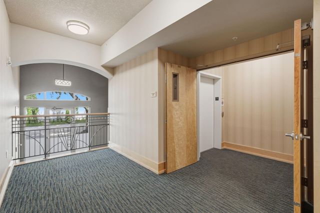 4132 Vernon Avenue S A104, Saint Louis Park, MN 55416