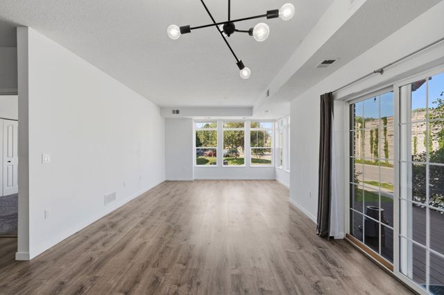 4132 Vernon Avenue S A104, Saint Louis Park, MN 55416