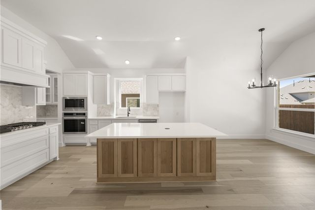 3718 Milwaukee Avenue, Midlothian, TX 76065