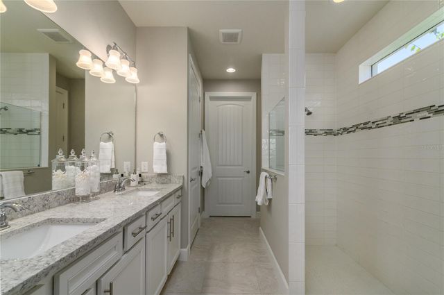12203 SEABROOK AVENUE, Bradenton, FL 34211