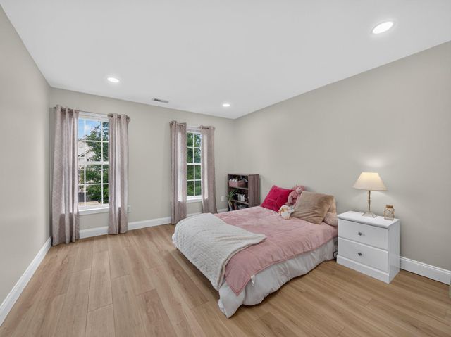 1835 ADAMS WAY, Jamison, PA 18929