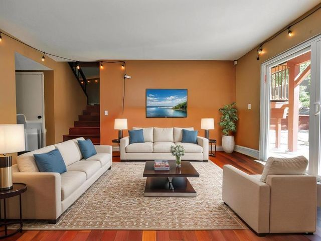 5909 Amend Road, El Sobrante, CA 94803