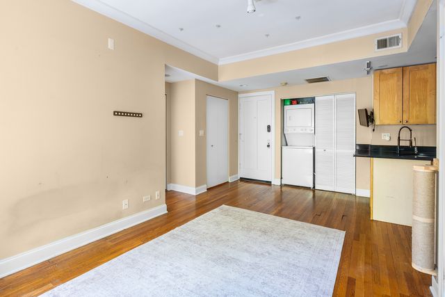 4422 N Ashland Avenue 1E, Chicago, IL 60640