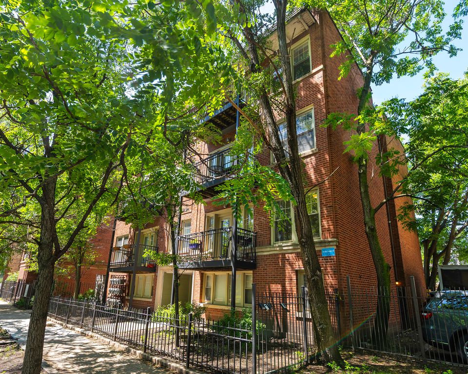4422 N Ashland Avenue 1E, Chicago, IL 60640