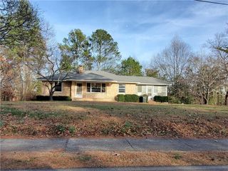1025 Pickens Street, Ball Ground, GA 30107