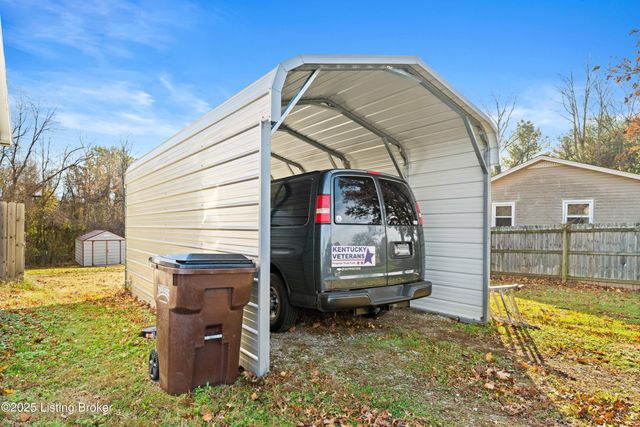 1348 Cross Keys Rd, Shelbyville, KY 40065