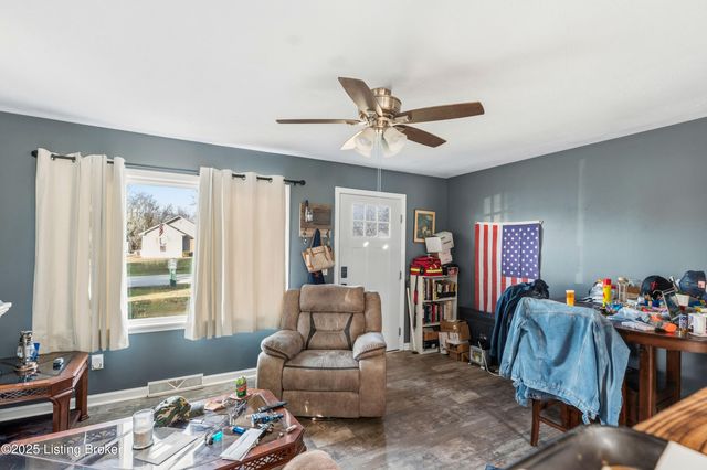 1348 Cross Keys Rd, Shelbyville, KY 40065