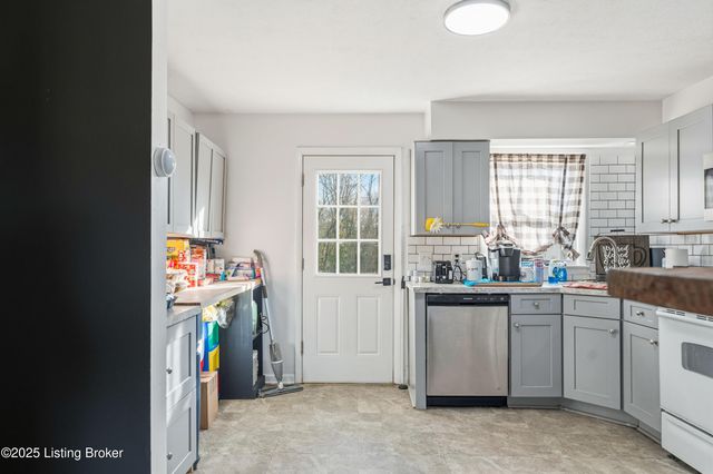 1348 Cross Keys Rd, Shelbyville, KY 40065