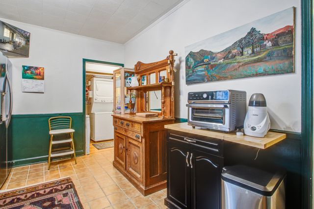 4420 S Rhett Avenue, North Charleston, SC 29405