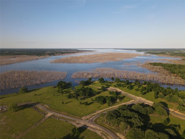 290 Wildflower Way, Dodd City, TX 75438