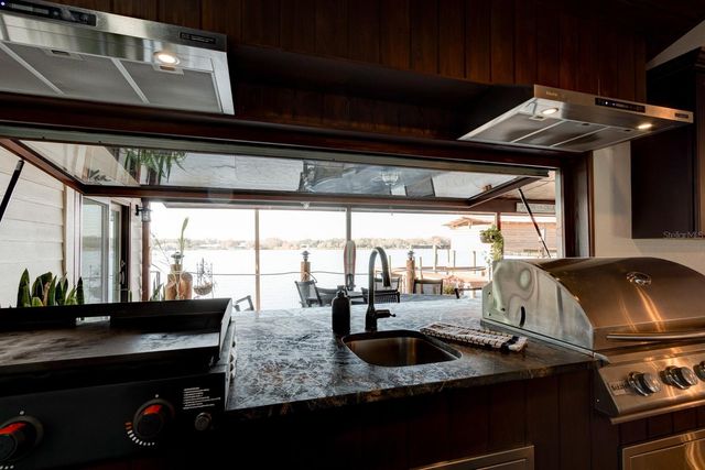 1480 LAKEVIEW DRIVE, Deland, FL 32720