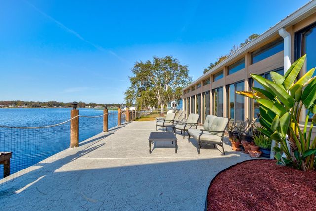 1480 LAKEVIEW DRIVE, Deland, FL 32720