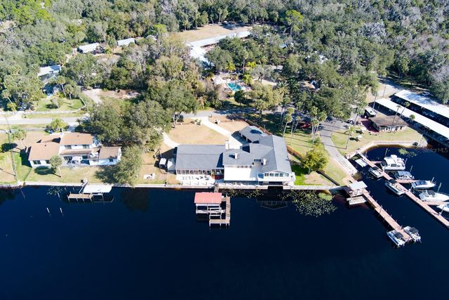 1480 LAKEVIEW DRIVE, Deland, FL 32720