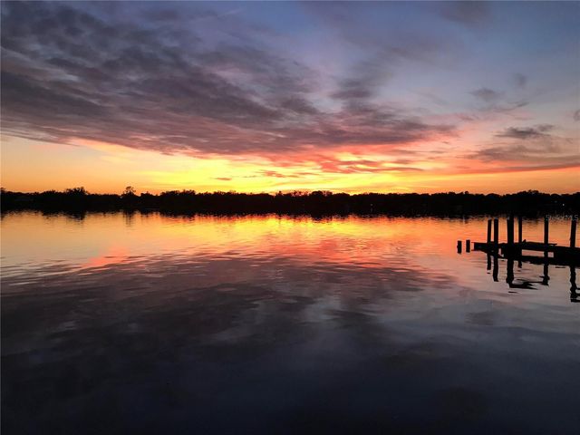 1480 LAKEVIEW DRIVE, Deland, FL 32720