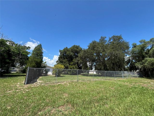 347 S 2ND STREET, Eagle Lake, FL 33839