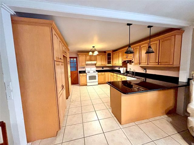 347 S 2ND STREET, Eagle Lake, FL 33839