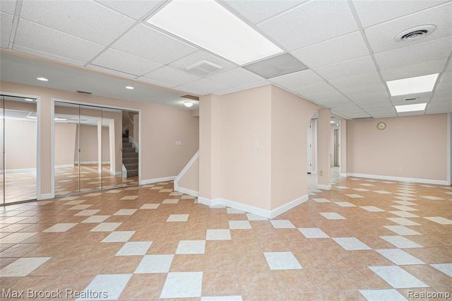 39456 Squire Road, Novi, MI 48375