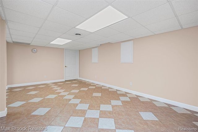 39456 Squire Road, Novi, MI 48375