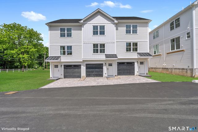 843 North Street M2, Milford, CT 06461
