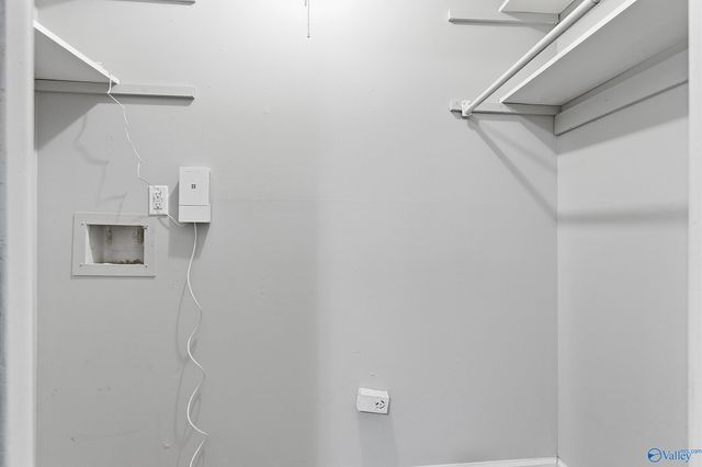 11303 SW Mountaincrest Drive SE, Huntsville, AL 35803