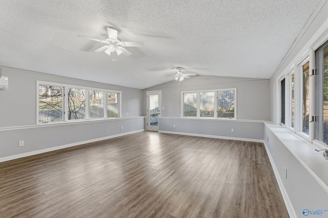 11303 SW Mountaincrest Drive SE, Huntsville, AL 35803