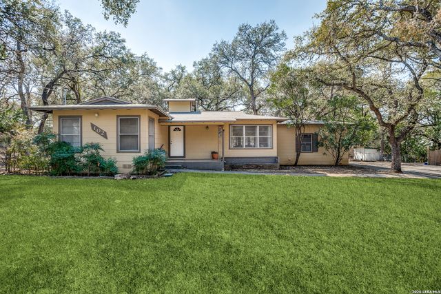 102 KRAMERIA DR, Castle Hills, TX 78213