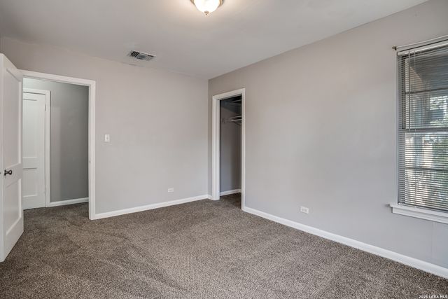 102 KRAMERIA DR, Castle Hills, TX 78213
