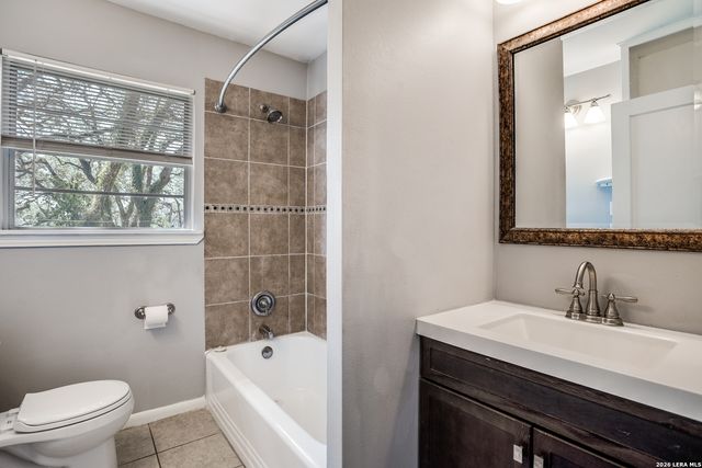 102 KRAMERIA DR, Castle Hills, TX 78213