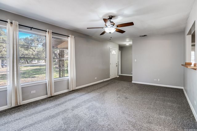 102 KRAMERIA DR, Castle Hills, TX 78213