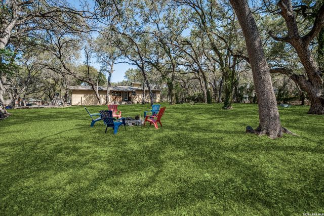 102 KRAMERIA DR, Castle Hills, TX 78213