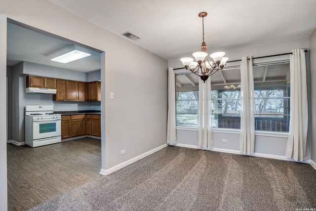 102 KRAMERIA DR, Castle Hills, TX 78213