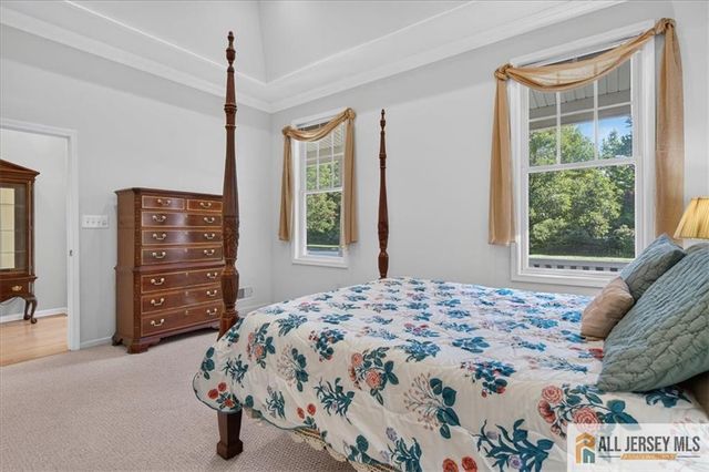 4 Spraul Lane, Cranbury, NJ 08512