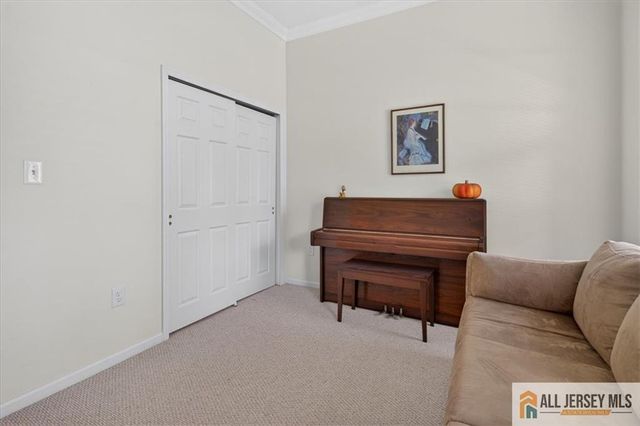 4 Spraul Lane, Cranbury, NJ 08512