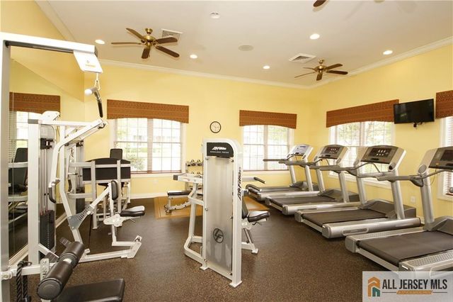 4 Spraul Lane, Cranbury, NJ 08512